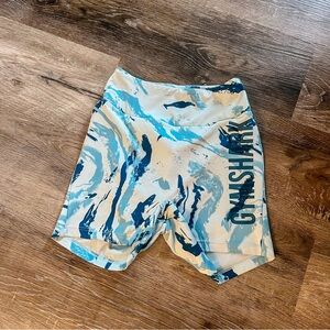 Gymshark Power Biker Shorts - Light Blue Print
